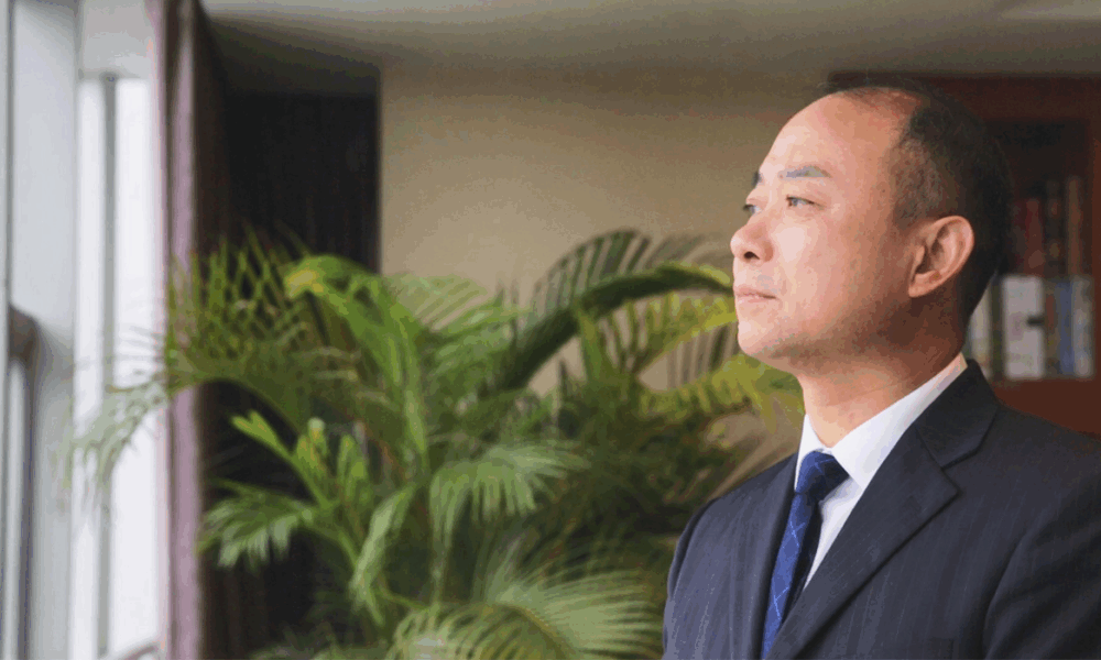 the-awakener-gazing-at-the-stars:-hu-jiaqi,-scholar-of-human-issues-and-social-activist